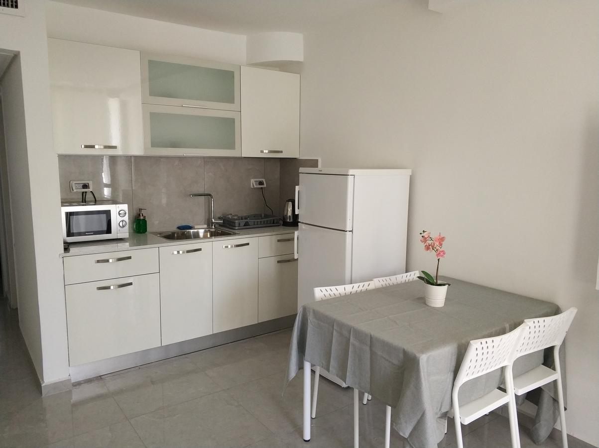 Vacation Apartment Ейлат Екстериор снимка