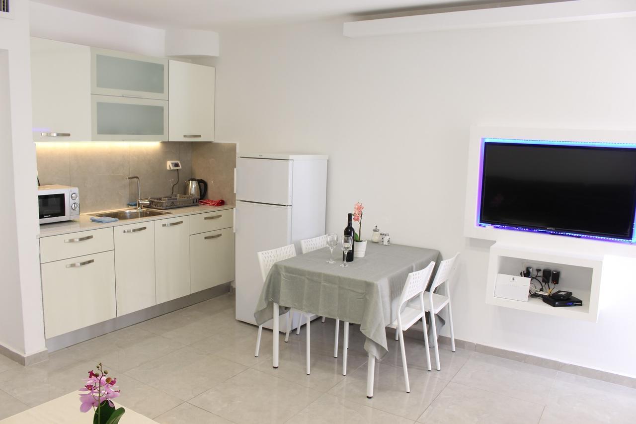 Vacation Apartment Ейлат Екстериор снимка