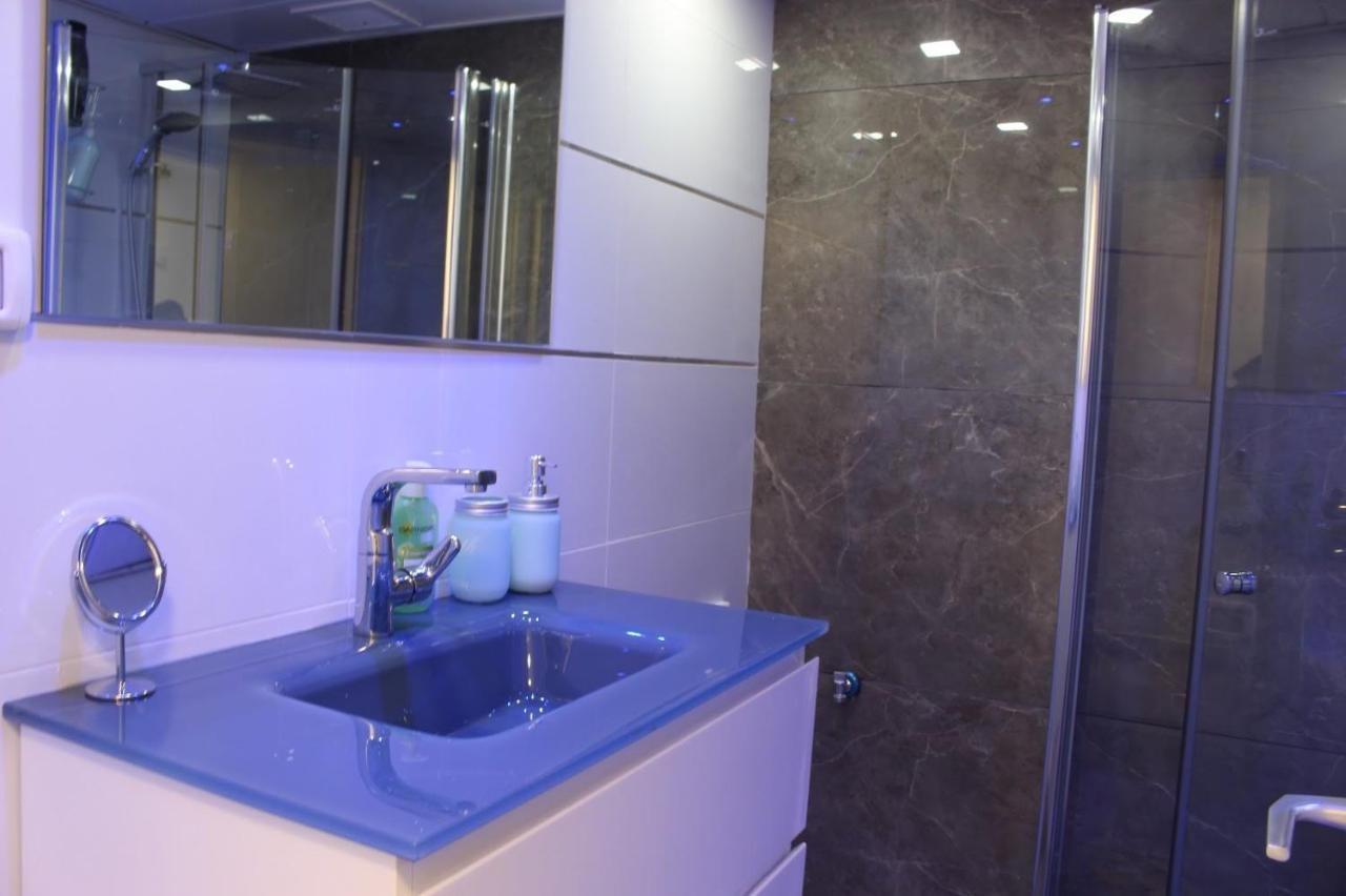 Vacation Apartment Ейлат Екстериор снимка