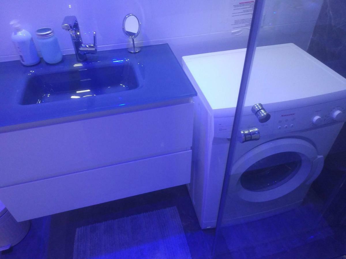 Vacation Apartment Ейлат Екстериор снимка