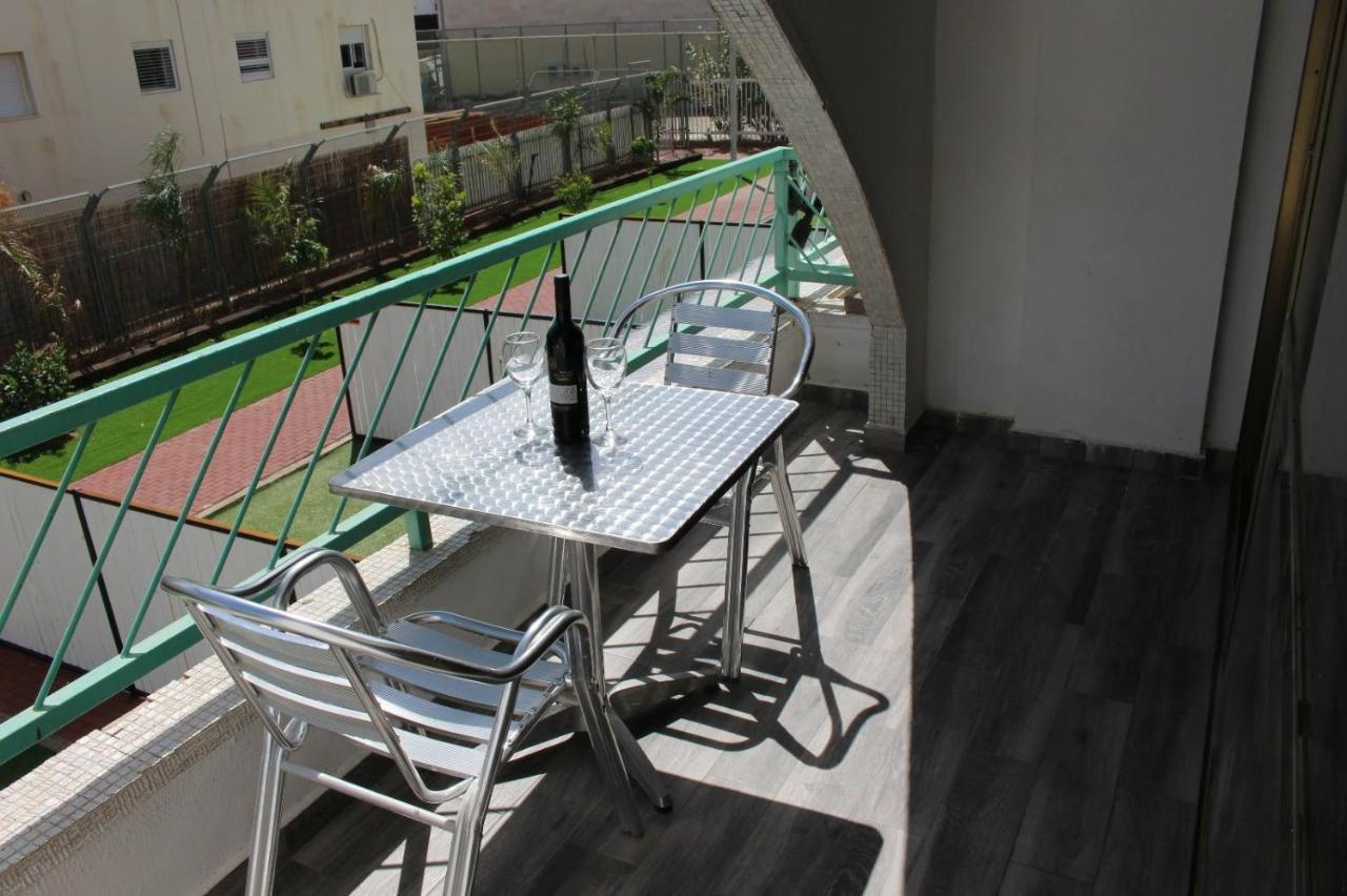 Vacation Apartment Ейлат Екстериор снимка