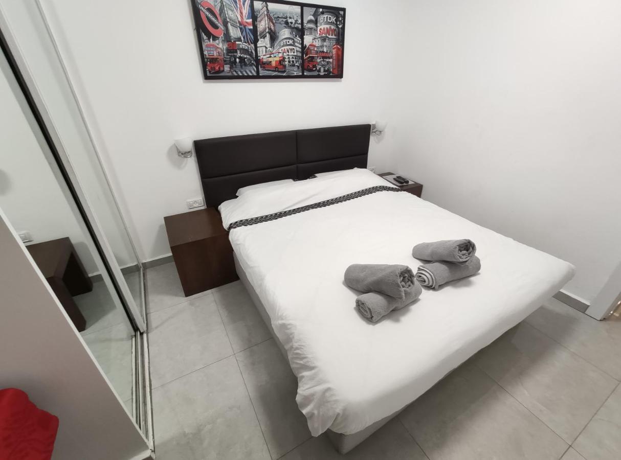 Vacation Apartment Ейлат Екстериор снимка