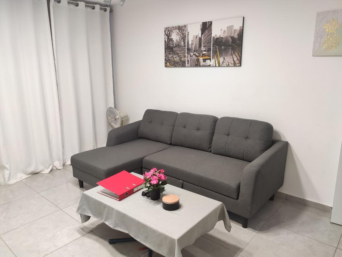 Vacation Apartment Ейлат Екстериор снимка